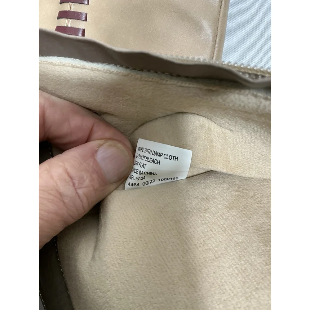 Woman’s NWOT Mukluks Knee High Boots 6.5 Tan Side Zip Chunky Heel Round Toe - Picture 7 of 10